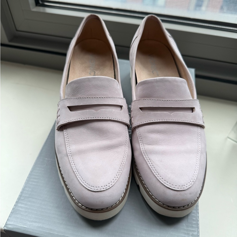 Vionic Women's Light Pink Loafers